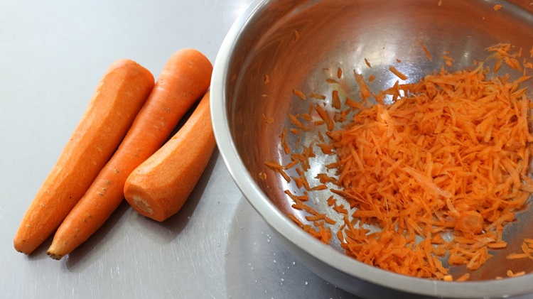 How To Make Brazilian Carrot Cake