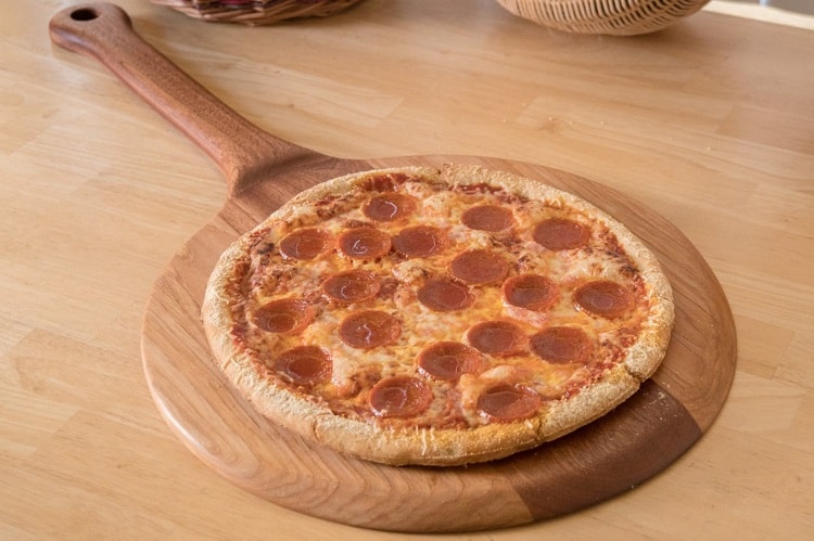 How To Use A Pizza Stone