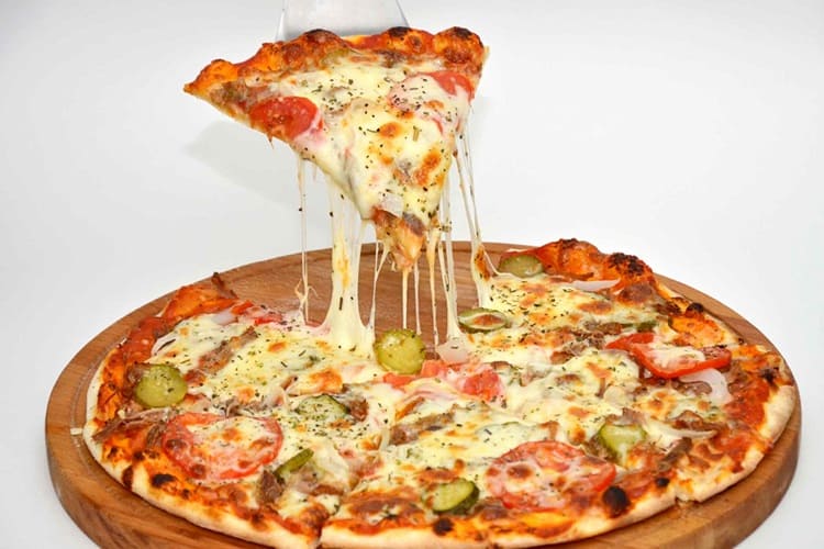 What’s The Best Cheese For Pizza? 