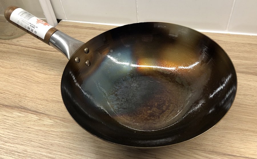 carbon steel wok